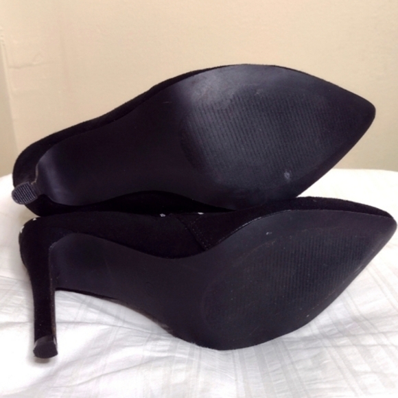 Charlotte Russe Studded Ankle Boots 10 Black Faux Suede Pointed Toe High Heel - Picture 7 of 9